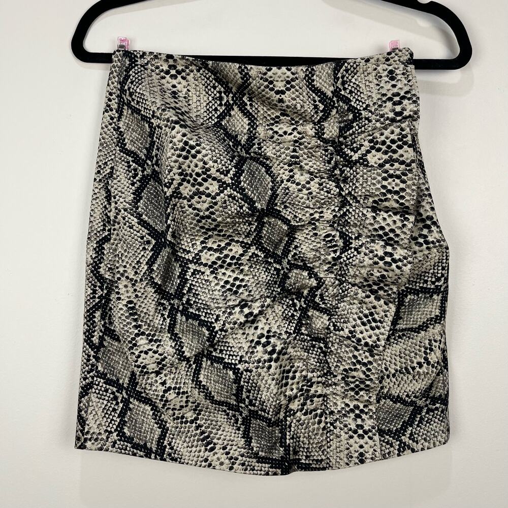 NEW Zara Skirt Size XS Snakeskin Ruffle